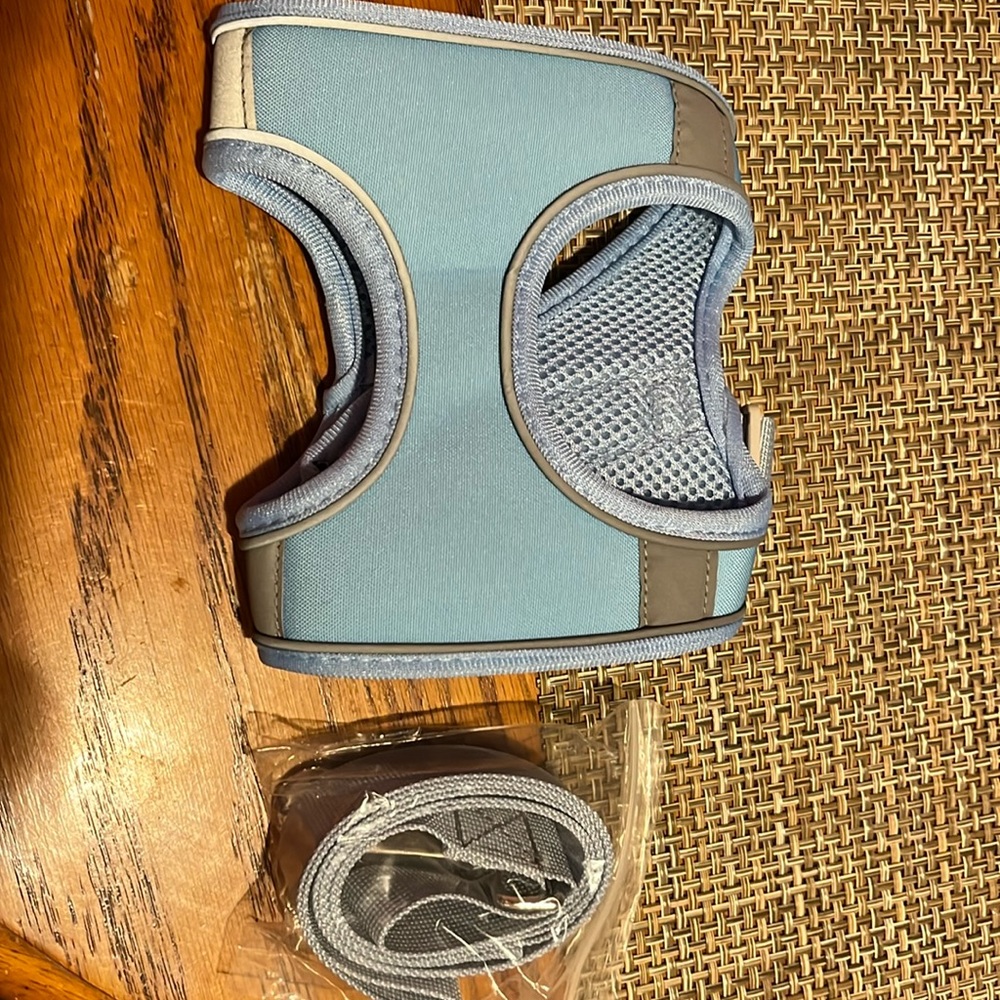 Cat/dog harness vest with lead cord